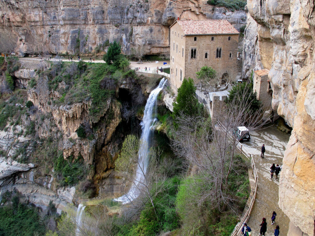 Sant Miquel del Fai, en Sant Feliu de Codines