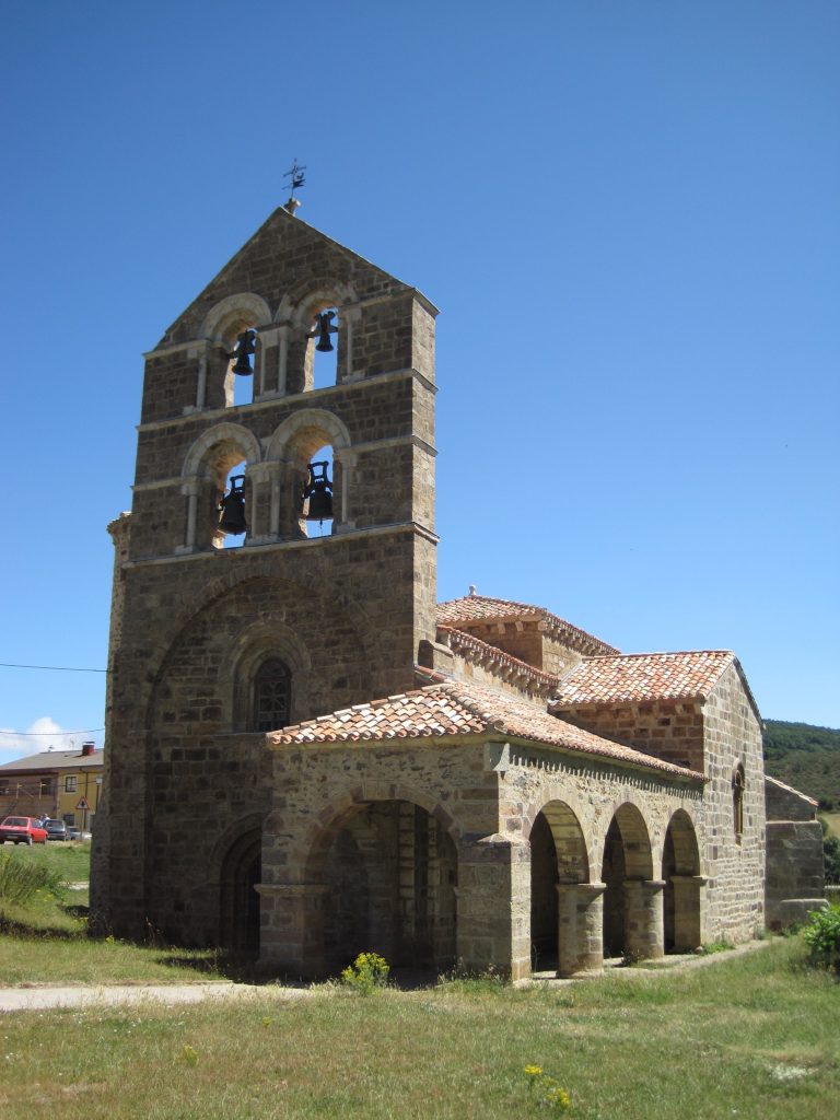 Colegiata de San Salvador, en San Salvador de Cantamuda (Palencia)