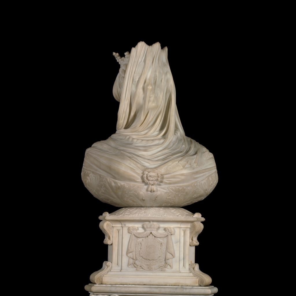 Isabel II, velada, de Camillo Torreggiani