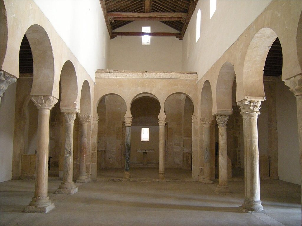 San Miguel de Escalada (Gradefes, León) y el Cántico Espiritual (san Juan de la Cruz, Amancio Prada)